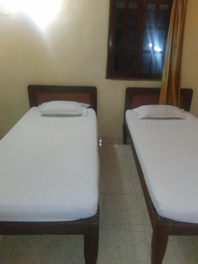 Palm Grove Hotel Cavelossim Exterior foto